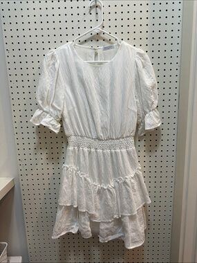 Women’s White Ruffled Short Dress